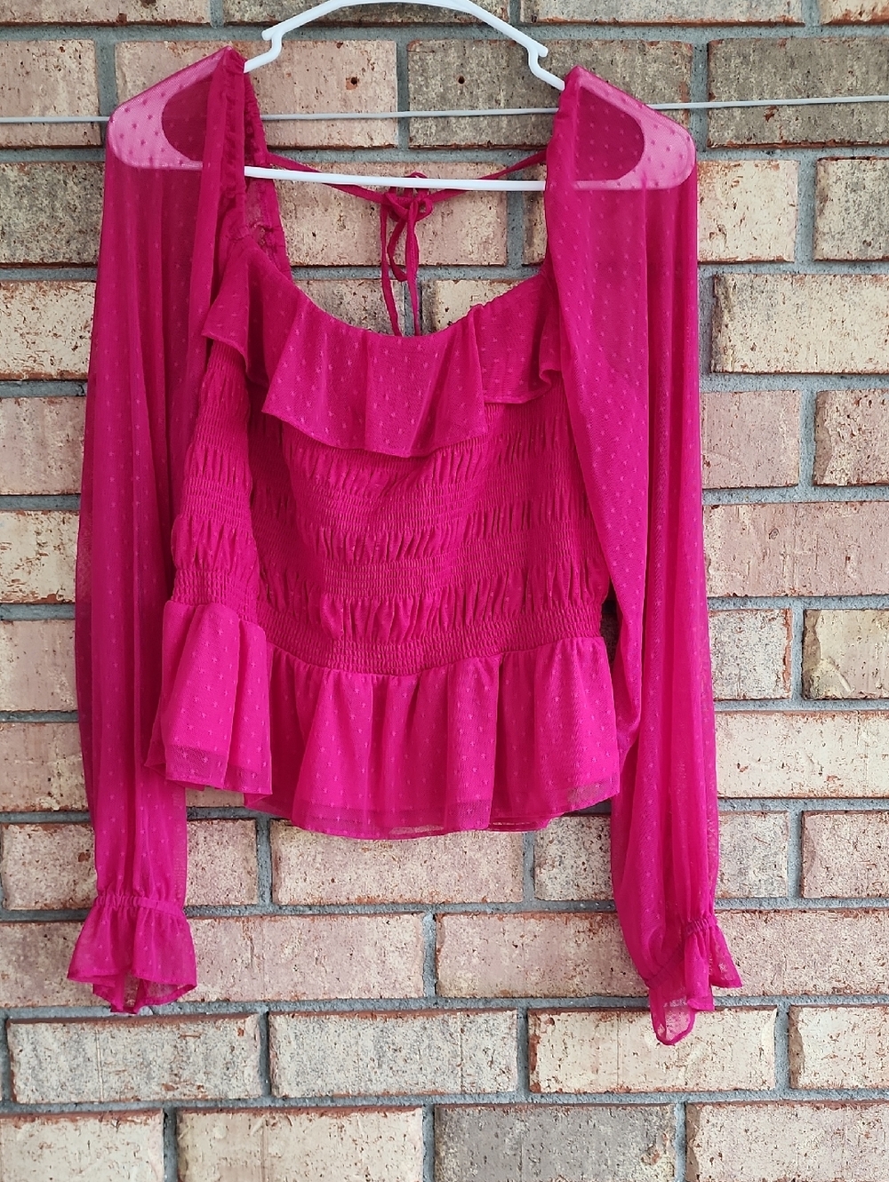 Lauren Conrad Size Xlarge Women's Fuchsia Ruffle Long-Sleeve Peasant Top